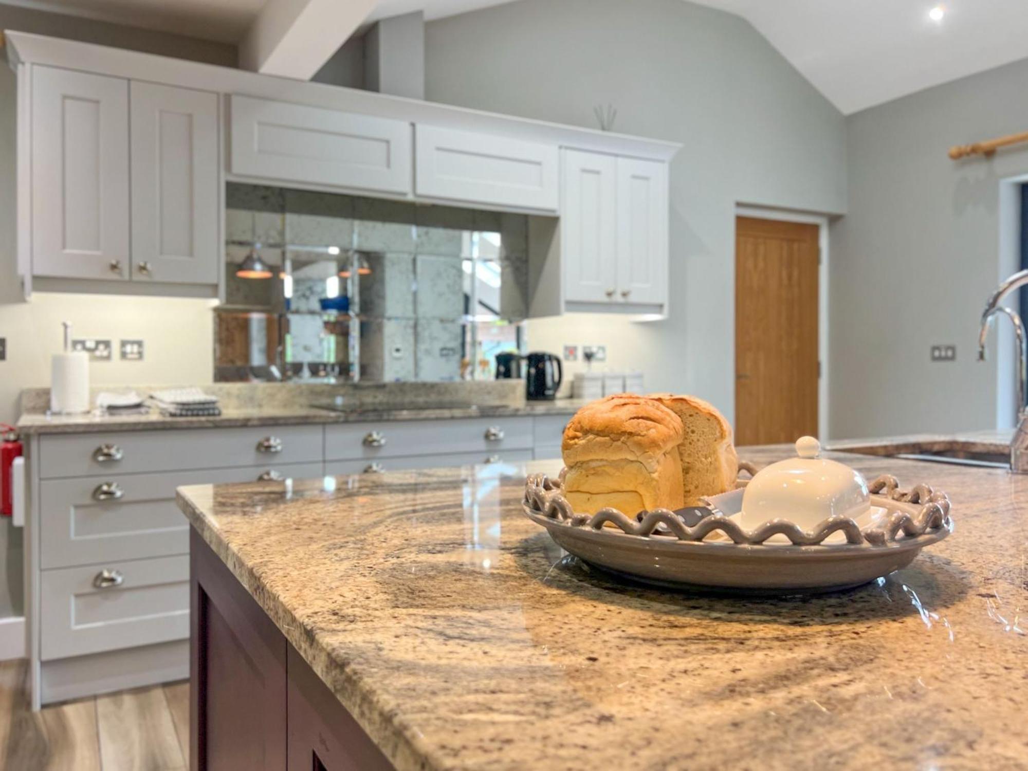 Ullswater View Luxury Home With 2 Ground Floor Bedrooms And Lake View Watermillock Exterior foto